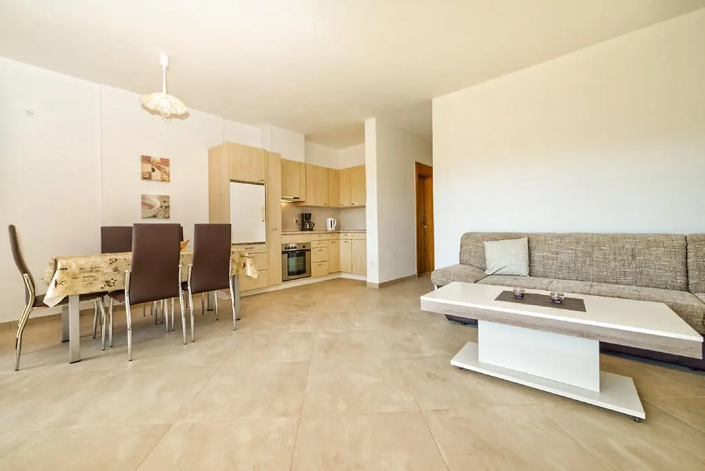 Apartment Una